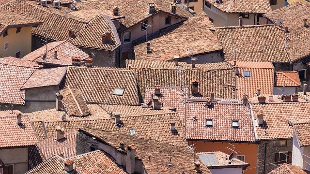 Bydlet ve městě nebo na vesnici Bydlet ve městě nebo na vesnici